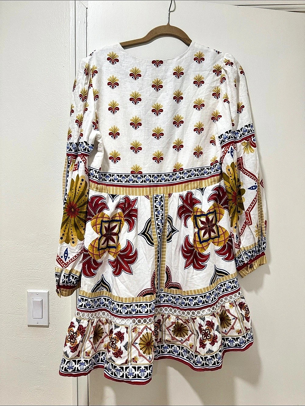 Farm Rio Garden Tiles Mini Dress White & Red Small - Picture 2 of 3